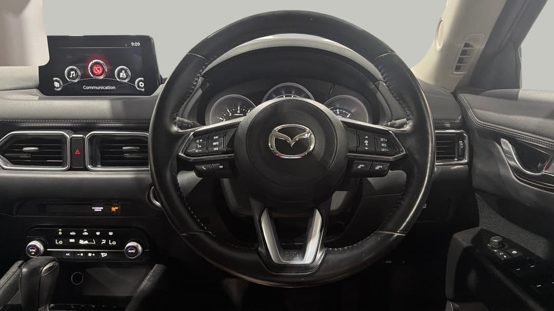 2020 Mazda CX-5 Maxx Sport (4x2), Automatic, 76569 km, Steering Wheel Close-up