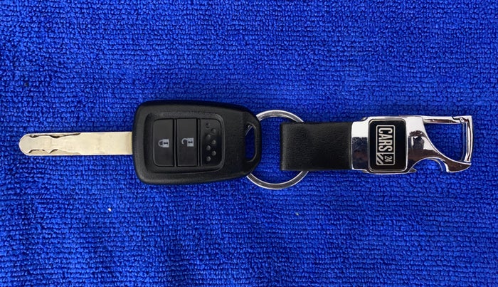 2019 Honda WR-V 1.2L I-VTEC S MT, Petrol, Manual, 45,557 km, Key Close Up