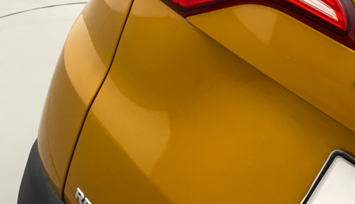 2019 Renault TRIBER RXZ, Petrol, Manual, 27,196 km, Dicky (Boot door) - Slightly dented