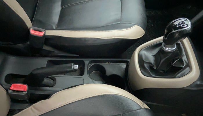 2014 Hyundai Grand i10 ASTA 1.1 CRDI, Diesel, Manual, 71,374 km, Gear Lever
