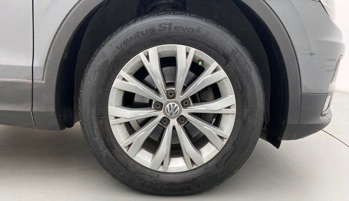 2019 Volkswagen TIGUAN COMFORTLINE TDI AT, Diesel, Automatic, 52,993 km, Right Front Wheel