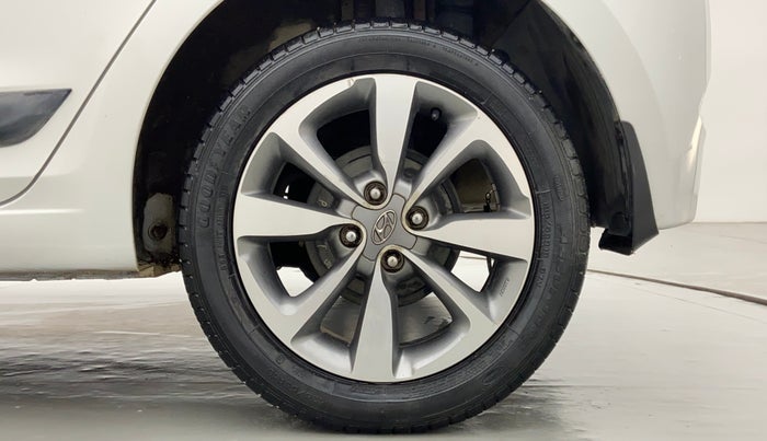 2016 Hyundai Elite i20 ASTA 1.2 (O), Petrol, Manual, 34,107 km, Left Rear Wheel