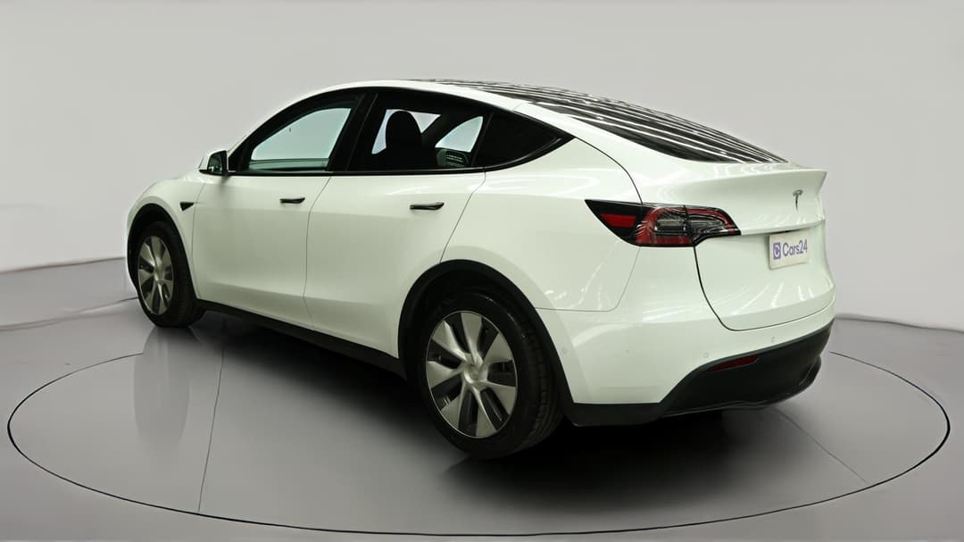 2023 Tesla Model Y Rear-wheel Drive, Automatic, 41628 km, Left Back Diagonal (45- Degree) View