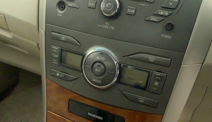 2011 Toyota Corolla Altis G PETROL, Petrol, Manual, 86,568 km, AC Unit - Directional switch has minor damage
