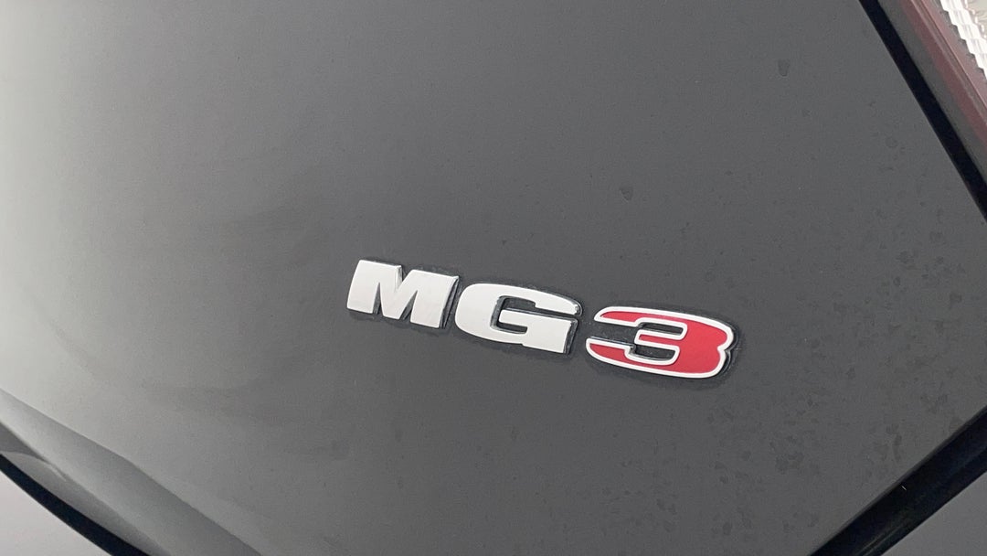 Badge (Boot Right Side)