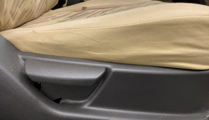 2012 Hyundai Eon ERA PLUS, Petrol, Manual, 22,674 km, Driver Side Adjustment Panel