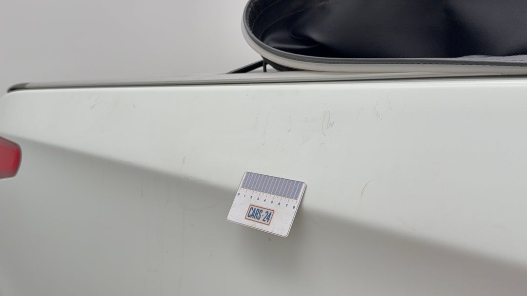 Quarter Panel Rear RHS Scratch