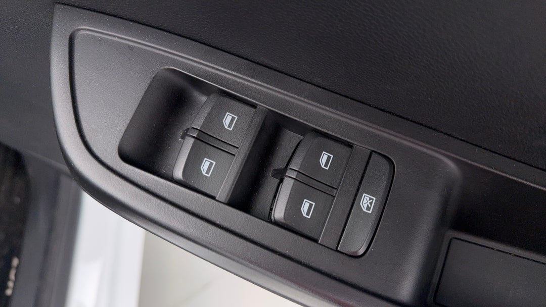 2024 MG Mg3 Auto Core, Automatic, 8999 km, Drivers Side Door Panel Controls