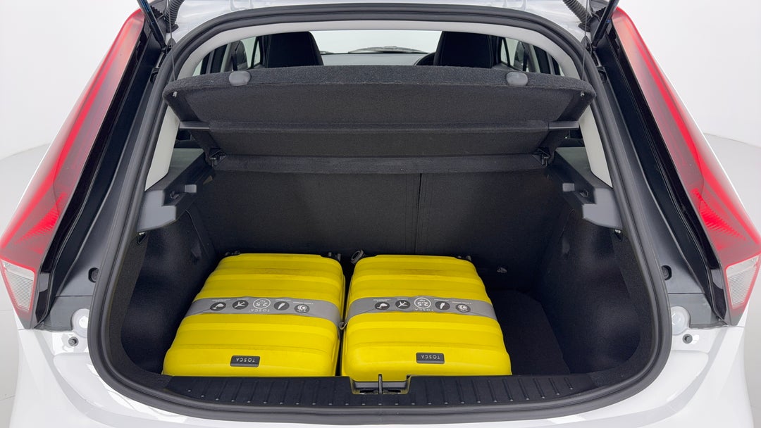 2024 MG Mg3 Auto Core, Automatic, 8999 km, Boot Inside View with Luggage