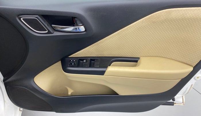 2019 Honda City V MT PETROL, Petrol, Manual, 59,607 km, Driver Side Door Panels Control