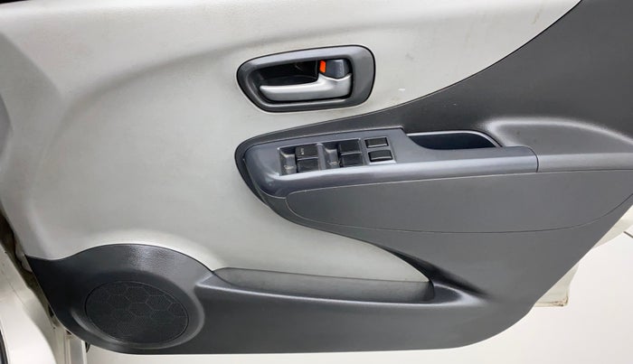 2011 Maruti A Star VXI, Petrol, Manual, 79,149 km, Driver Side Door Panels Control