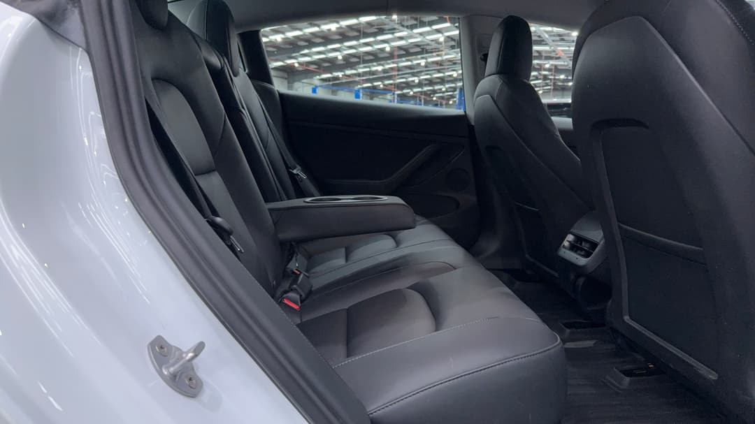 2021 Tesla Model 3 Long Range AWD, Automatic, 48744 km, Right Side Rear Door Cabin View