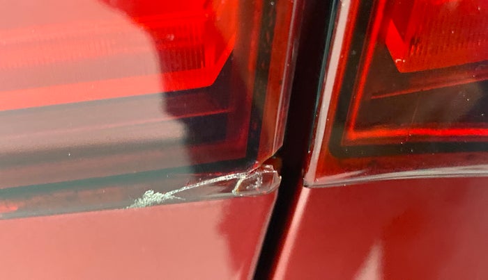 2015 Hyundai Elite i20 ASTA 1.2, Petrol, Manual, 80,603 km, Right tail light - Minor damage
