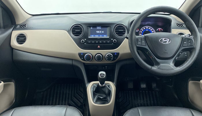 2017 Hyundai Grand i10 SPORTZ 1.2 KAPPA VTVT, Petrol, Manual, 9,253 km, Dashboard View
