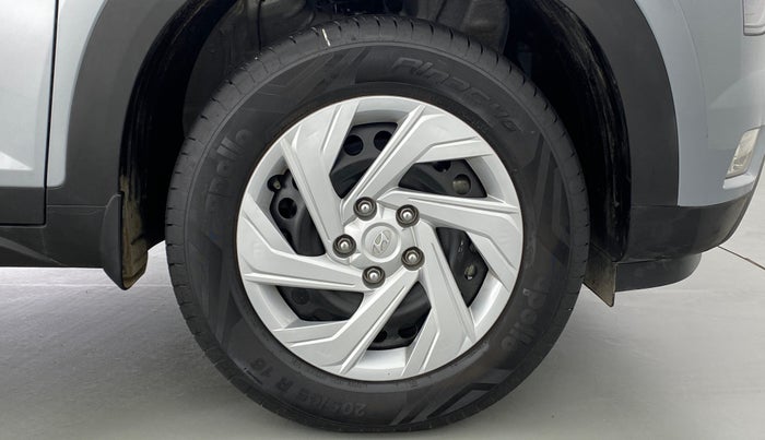2021 Hyundai Creta E, Diesel, Manual, 12,698 km, Right Front Wheel