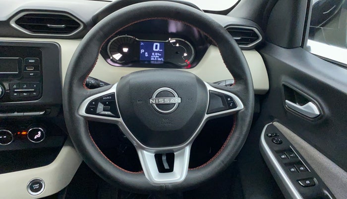 2021 Nissan MAGNITE XL Turbo CVT, Petrol, Automatic, 16,384 km, Steering Wheel Close Up