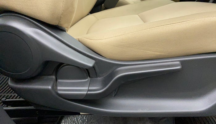 2019 Honda Amaze 1.2 V CVT I VTEC, Petrol, Automatic, 11,524 km, Driver Side Adjustment Panel
