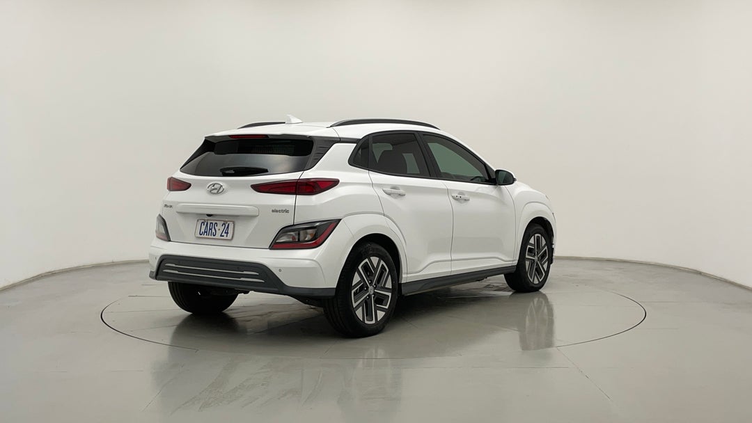 Right Back Diagonal (45- Degree) View