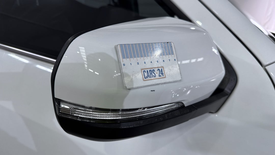 2023 LDV T60 Max Luxe (4x4), Automatic, 19206 km, Side Mirrors Housing RHS Scratch