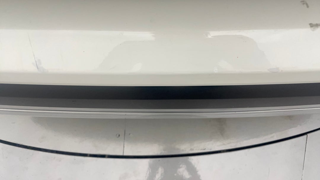 Boot / Tailgate Boot Lid Chip