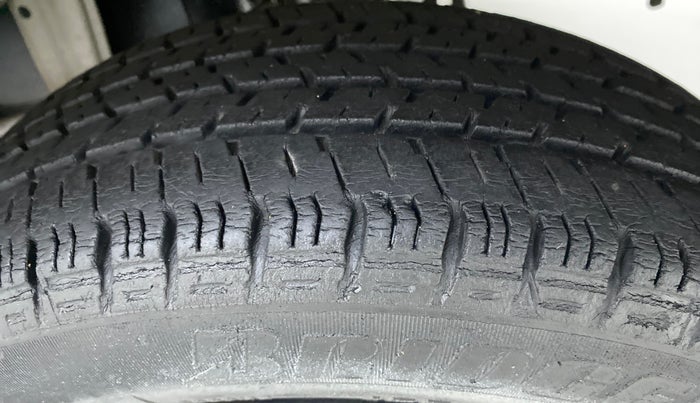 2017 Maruti Alto K10 VXI P, Petrol, Manual, 51,291 km, Left Rear Tyre Tread