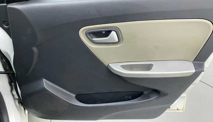 2017 Maruti Alto K10 VXI P, Petrol, Manual, 51,291 km, Driver Side Door Panels Control