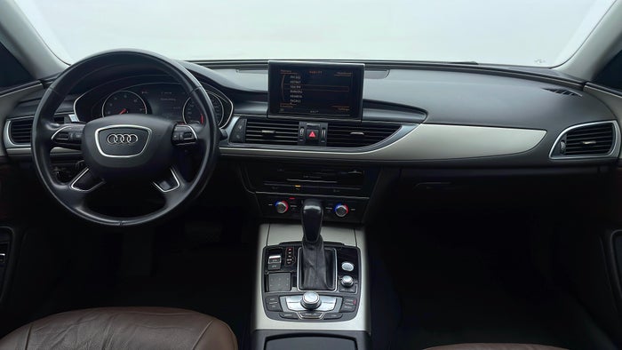 AUDI A6-Dashboard View