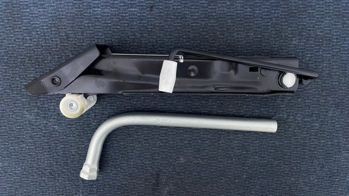 AUDI A6-Tool Kit
