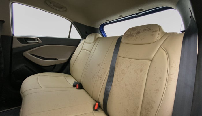 2015 Hyundai Elite i20 MAGNA 1.2, Petrol, Manual, 35,817 km, Right Side Rear Door Cabin