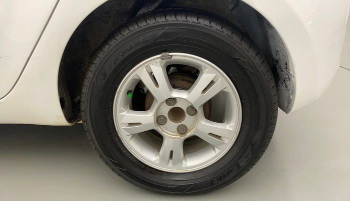 2011 Hyundai i20 SPORTZ (O) 1.2, Petrol, Manual, 95,664 km, Left Rear Wheel
