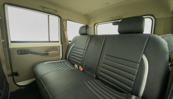 2017 Mahindra Bolero Power+ ZLX Micro Hybrid, Diesel, Manual, 99,835 km, Right Side Rear Door Cabin