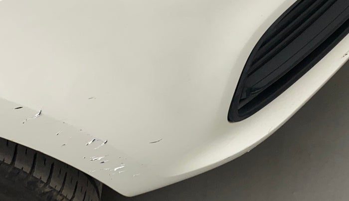 2015 Volkswagen Polo TRENDLINE 1.2L PETROL, Petrol, Manual, 66,959 km, Front bumper - Paint has minor damage