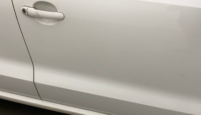 2015 Volkswagen Polo TRENDLINE 1.2L PETROL, Petrol, Manual, 66,959 km, Right rear door - Minor scratches