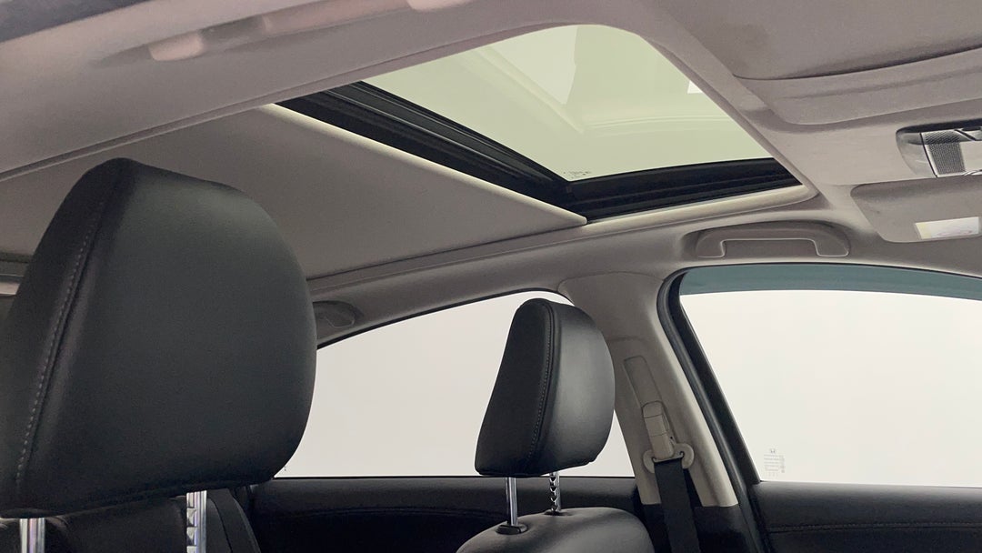 Interior Sunroof/Moonroof