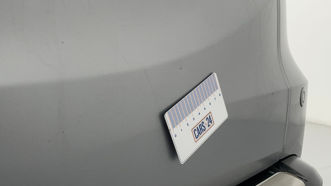 Boot / Tailgate Tailgate Dent