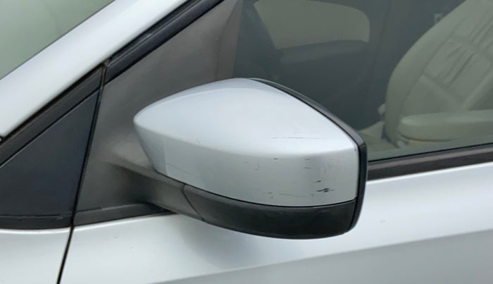 2011 Volkswagen Vento HIGHLINE 1.6 MPI, Petrol, Manual, 78,653 km, Left rear-view mirror - Minor scratches