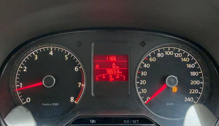2011 Volkswagen Vento HIGHLINE 1.6 MPI, Petrol, Manual, 78,653 km, Odometer Image