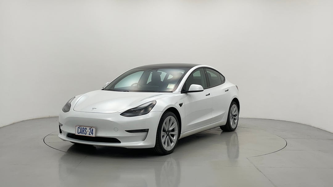 Left Front Diagonal (45- Degree) View