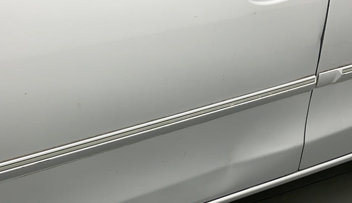 2012 Toyota Etios G, Petrol, Manual, 89,441 km, Front passenger door - Slightly dented
