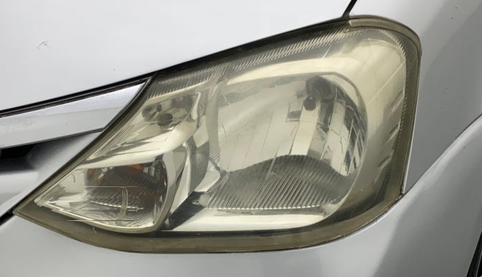 2012 Toyota Etios G, Petrol, Manual, 89,441 km, Left headlight - Minor scratches