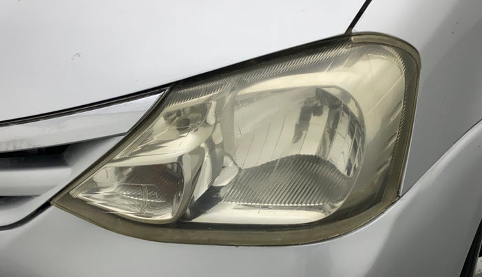 2012 Toyota Etios G, Petrol, Manual, 89,441 km, Left headlight - Faded