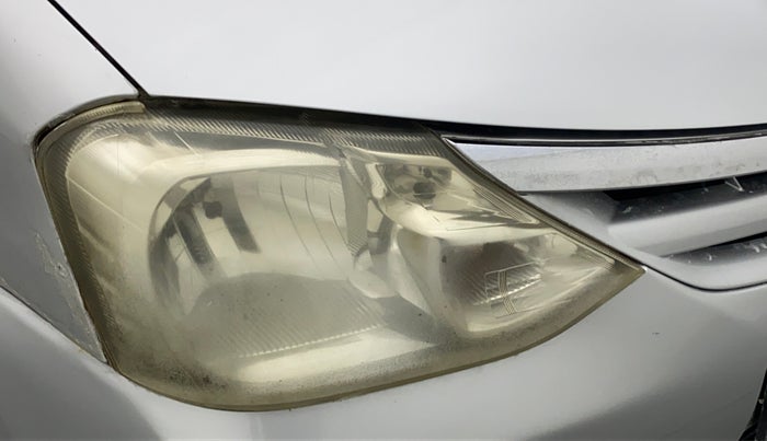 2012 Toyota Etios G, Petrol, Manual, 89,441 km, Right headlight - Minor scratches