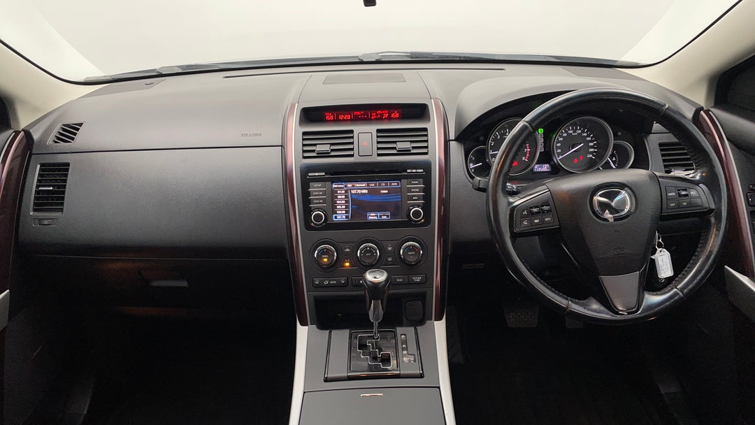 2015 Mazda CX-9 Luxury (fwd), Automatic, 113580 km, Dashboard View