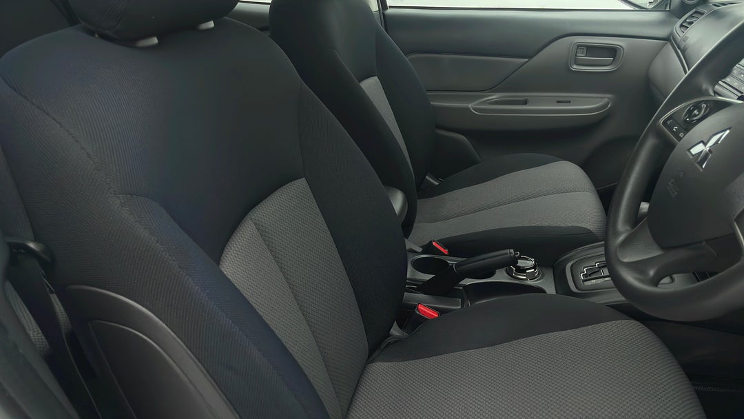 2016 Mitsubishi Triton Glx (4x4), Automatic, 74372 km, Right Side Front Door Cabin View