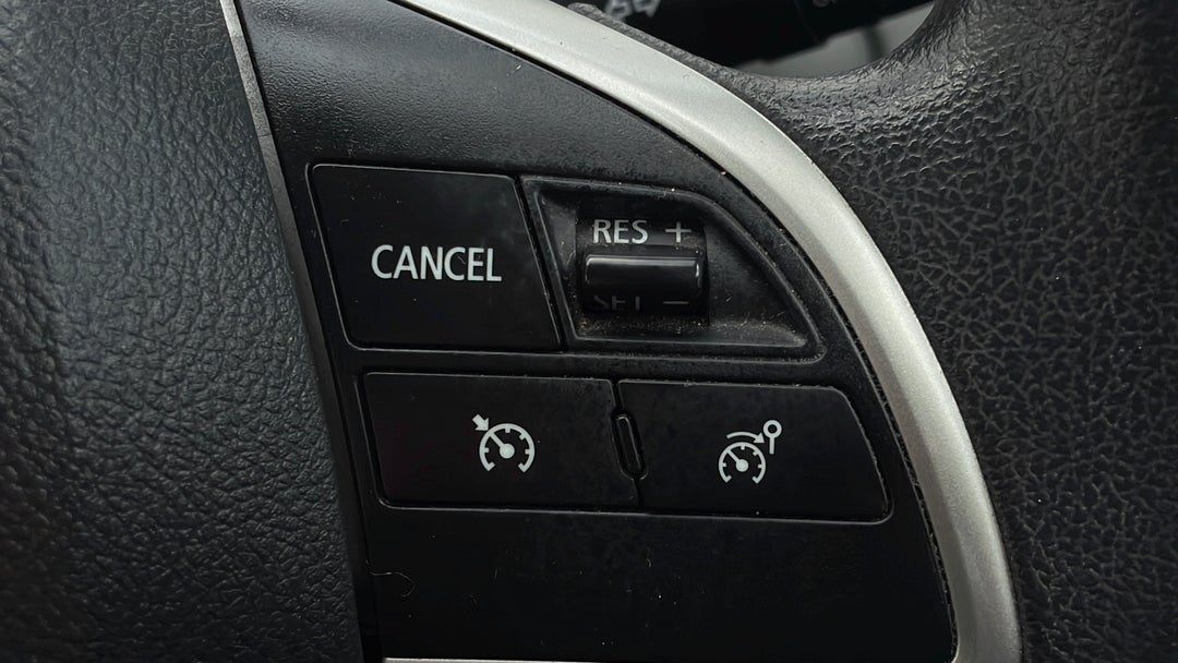 2016 Mitsubishi Triton Glx (4x4), Automatic, 74372 km, Cruise Control