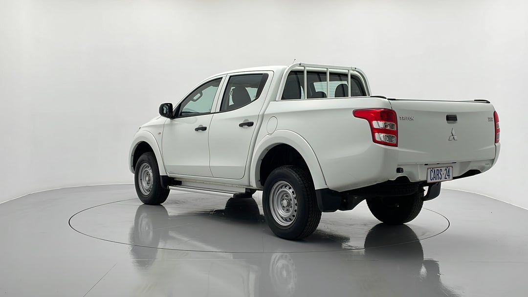 2016 Mitsubishi Triton Glx (4x4), Automatic, 74372 km, Left Back Diagonal (45- Degree) View