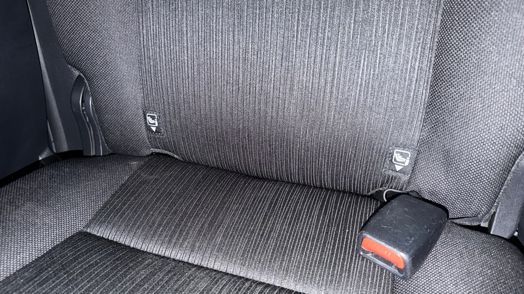 2024 Toyota Hilux Sr5 + Premium Interior (4x4), Automatic, 37112 km, Child Seat Anchor Points