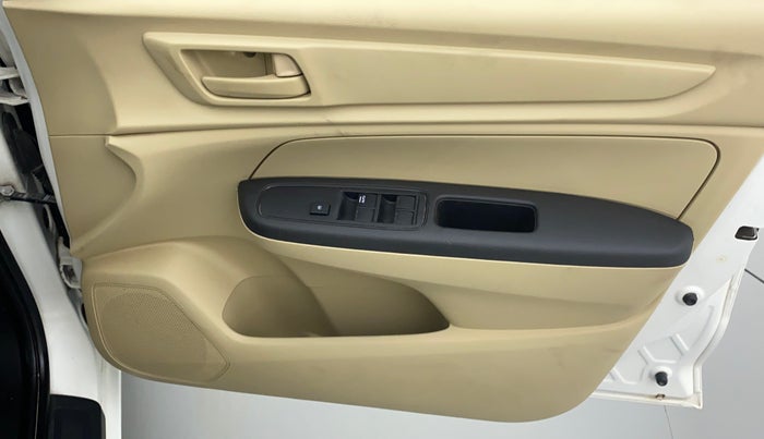 2019 Honda Amaze 1.2 EMT I VTEC, Petrol, Manual, 19,203 km, Driver Side Door Panels Control