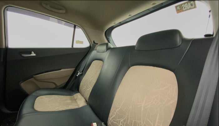 2019 Hyundai Grand i10 SPORTZ 1.2 KAPPA VTVT, Petrol, Manual, 24,967 km, Right Side Rear Door Cabin