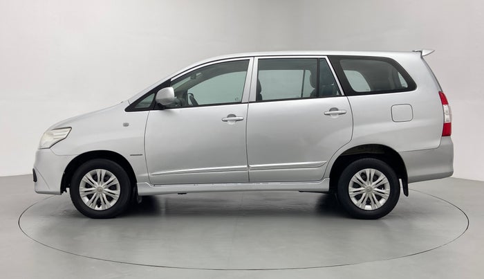 2014 Toyota Innova 2.5 GX 7 STR BS IV, Diesel, Manual, 1,23,972 km, Left Side